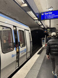 048167.jpg